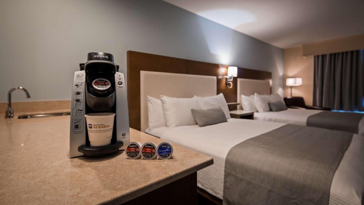 Best Western Plus Woodstock Hotel Conference Centre Buitenkant foto